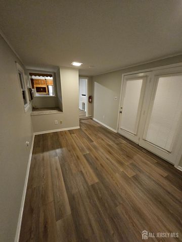 74 Coley Street, Woodbridge Proper, NJ 07095