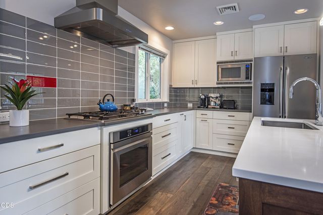 909 NW Delaware Avenue, Bend, OR 97703
