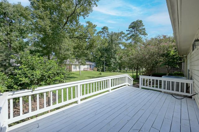 169 April Wind Court, Conroe, TX 77356