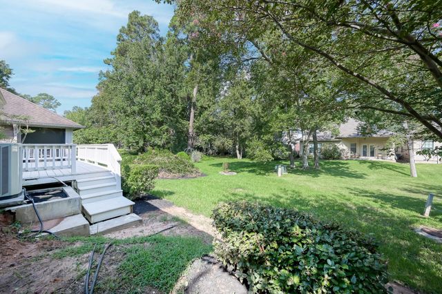 169 April Wind Court, Conroe, TX 77356