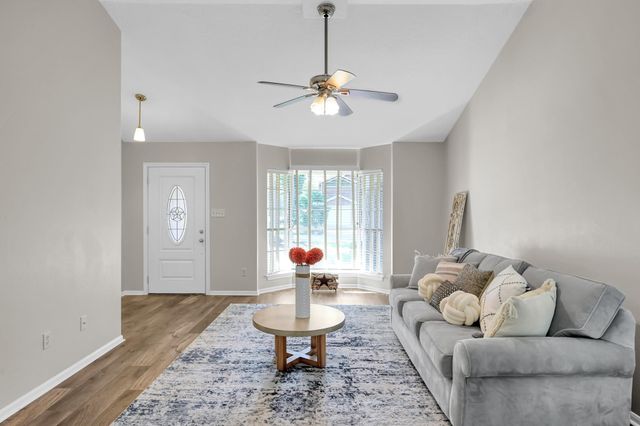 169 April Wind Court, Conroe, TX 77356