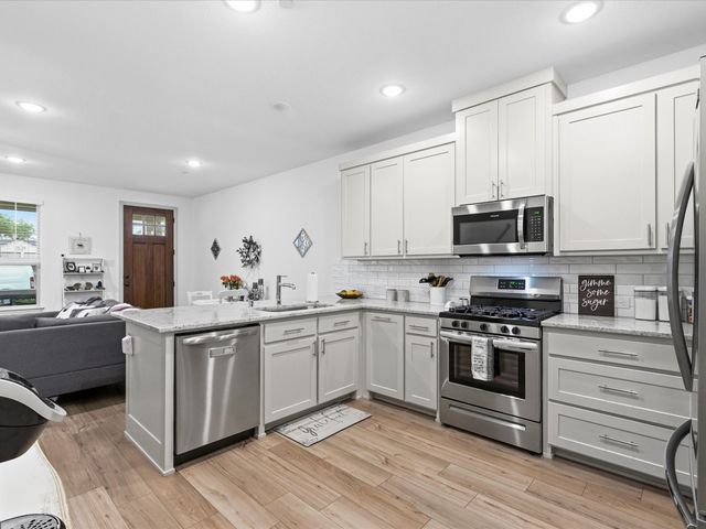 2653 Settlers Place, Garland, TX 75042