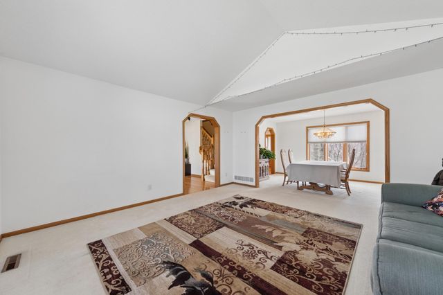 3510 Wedgewood Lane N, Plymouth, MN 55441