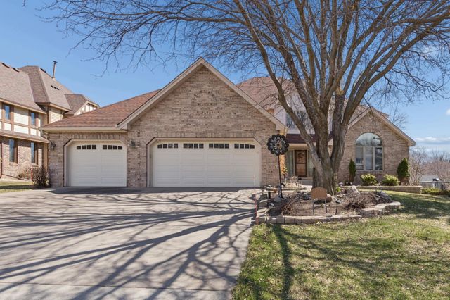 3510 Wedgewood Lane N, Plymouth, MN 55441