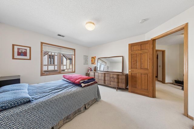 3510 Wedgewood Lane N, Plymouth, MN 55441