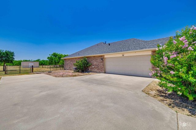 1755 Reece Road, San Angelo, TX 76904