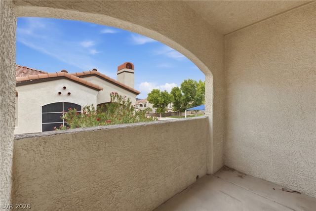 2975 Bluegrass Lane 523, Henderson, NV 89074