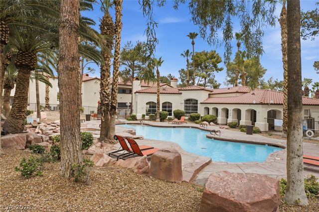 2975 Bluegrass Lane 523, Henderson, NV 89074