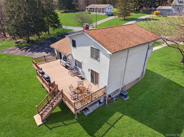 15 Rena Marie Circle, Washingtonville, NY 10992