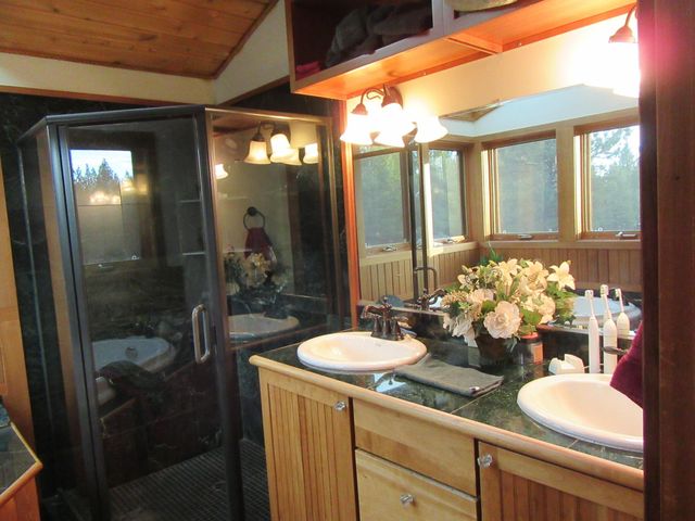 16144 Sprague River Road, Chiloquin, OR 97624