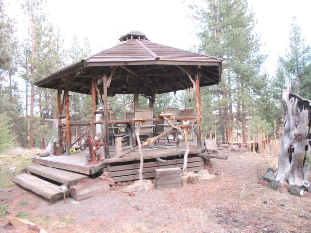 16144 Sprague River Road, Chiloquin, OR 97624