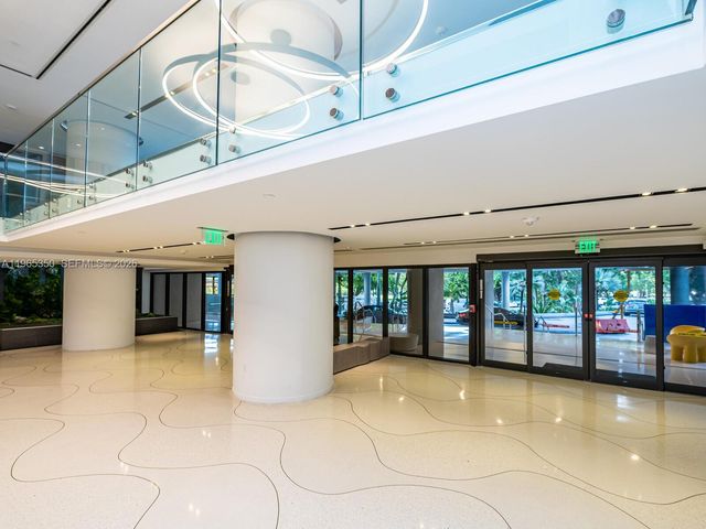 9 Island Ave 2211, Miami Beach, FL 33139