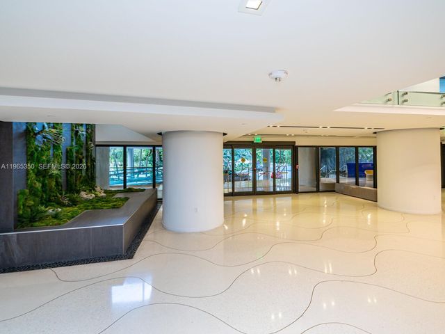 9 Island Ave 2211, Miami Beach, FL 33139