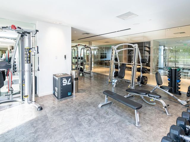 9 Island Ave 2211, Miami Beach, FL 33139