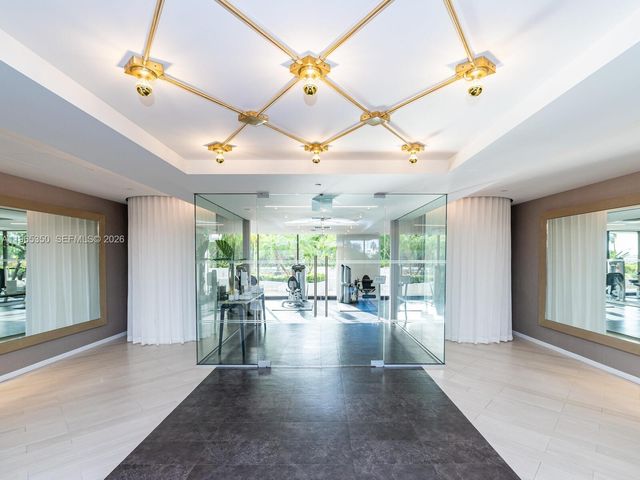 9 Island Ave 2211, Miami Beach, FL 33139