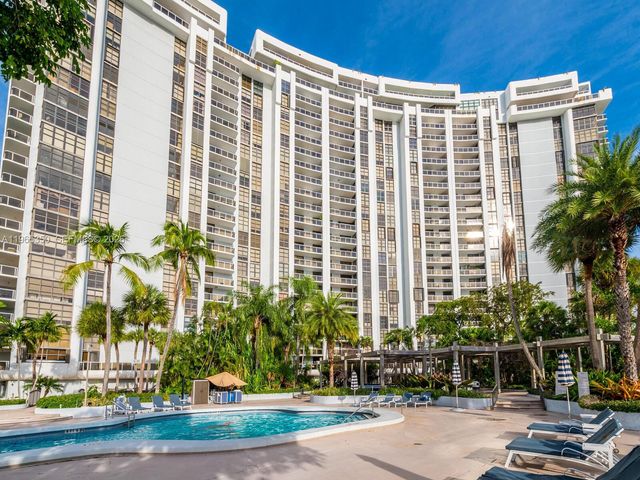 9 Island Ave 2211, Miami Beach, FL 33139