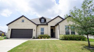 829 Spruce Street, Lavon, TX 75166