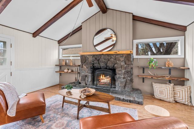 1119 NE 9th Street, Bend, OR 97701