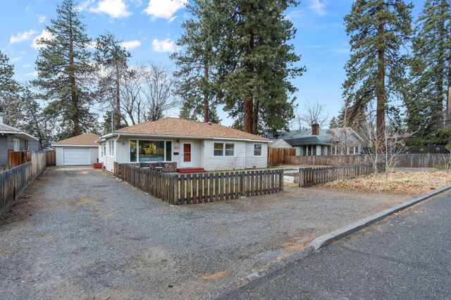 1119 NE 9th Street, Bend, OR 97701