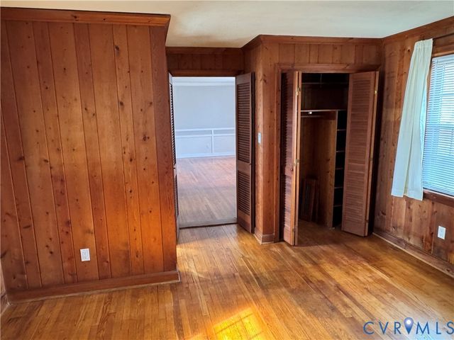 7803 Hermitage Rd, Henrico, VA 23228