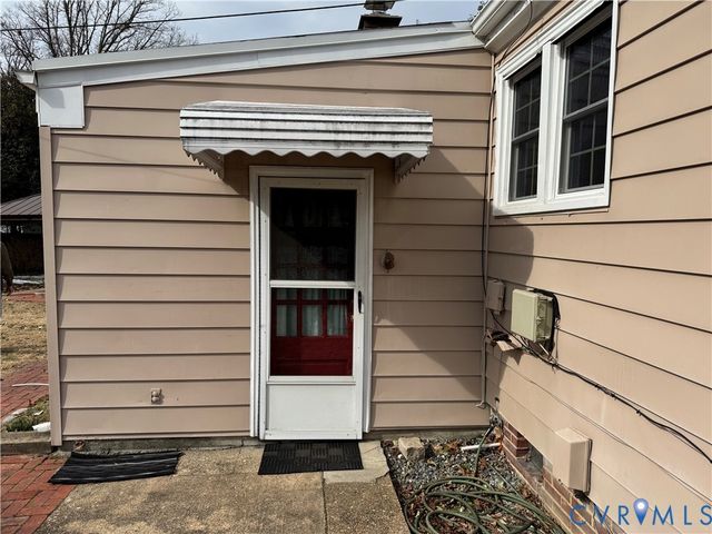 7803 Hermitage Rd, Henrico, VA 23228