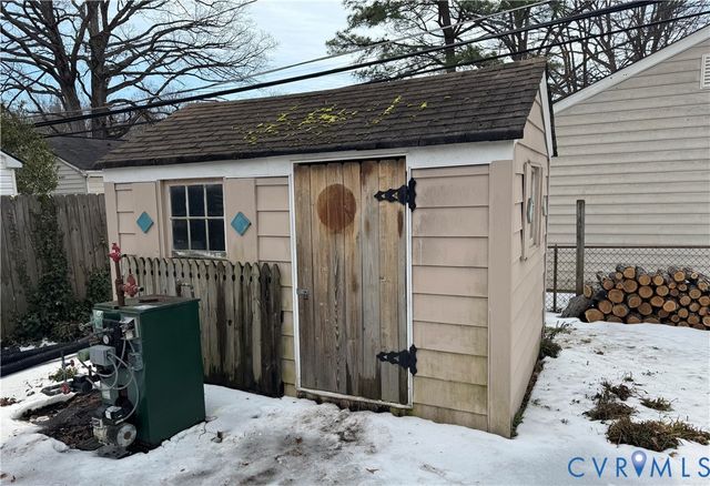 7803 Hermitage Rd, Henrico, VA 23228