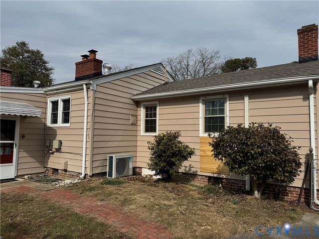 7803 Hermitage Rd, Henrico, VA 23228