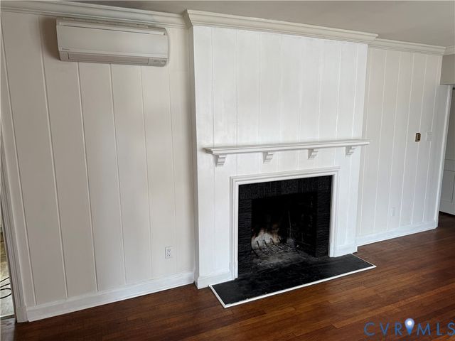 7803 Hermitage Rd, Henrico, VA 23228