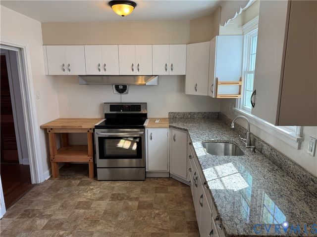 7803 Hermitage Rd, Henrico, VA 23228