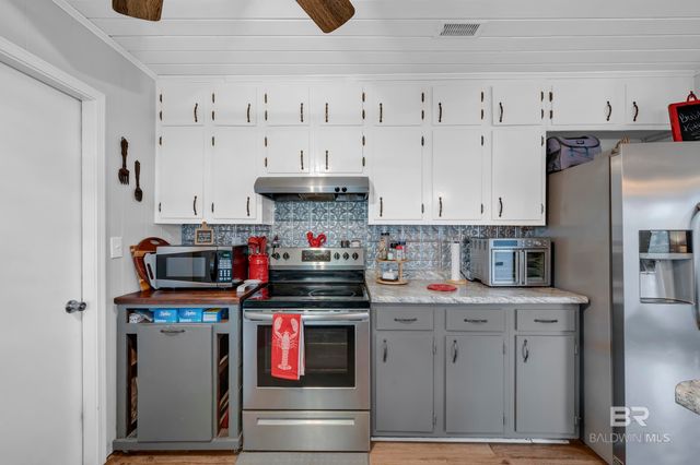 21897 Broad Street, Silverhill, AL 36576