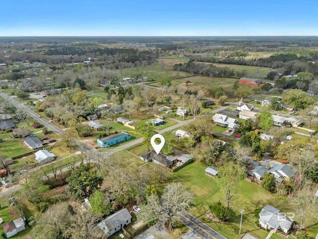 21897 Broad Street, Silverhill, AL 36576