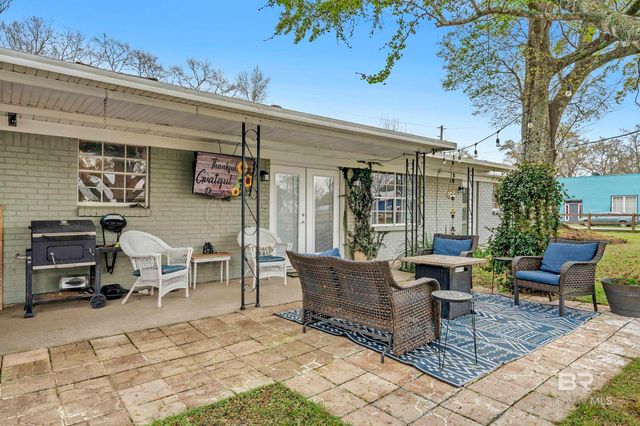 21897 Broad Street, Silverhill, AL 36576