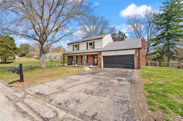 1103 Carriage Lane, New Albany, IN 47150