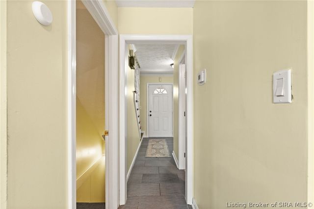 1103 Carriage Lane, New Albany, IN 47150