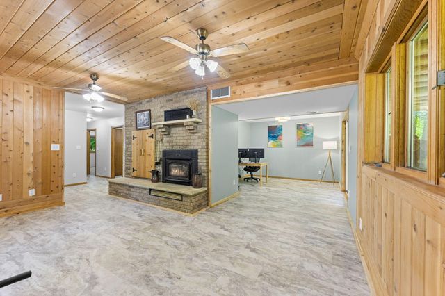 21060 Victory Lane, Taylors Falls, MN 55084