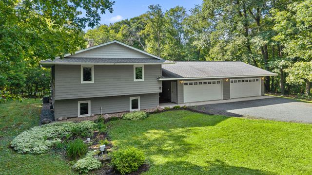 21060 Victory Lane, Taylors Falls, MN 55084