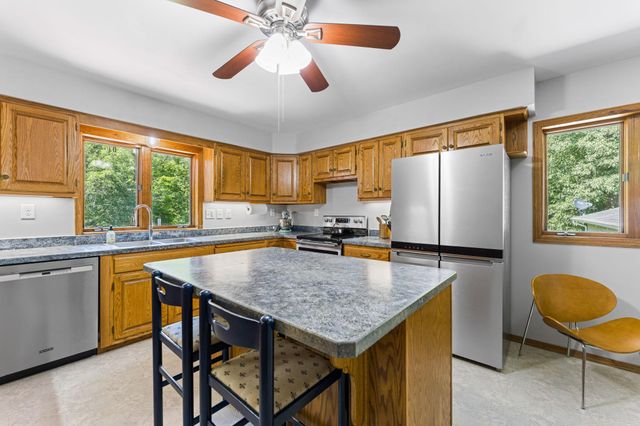 21060 Victory Lane, Taylors Falls, MN 55084