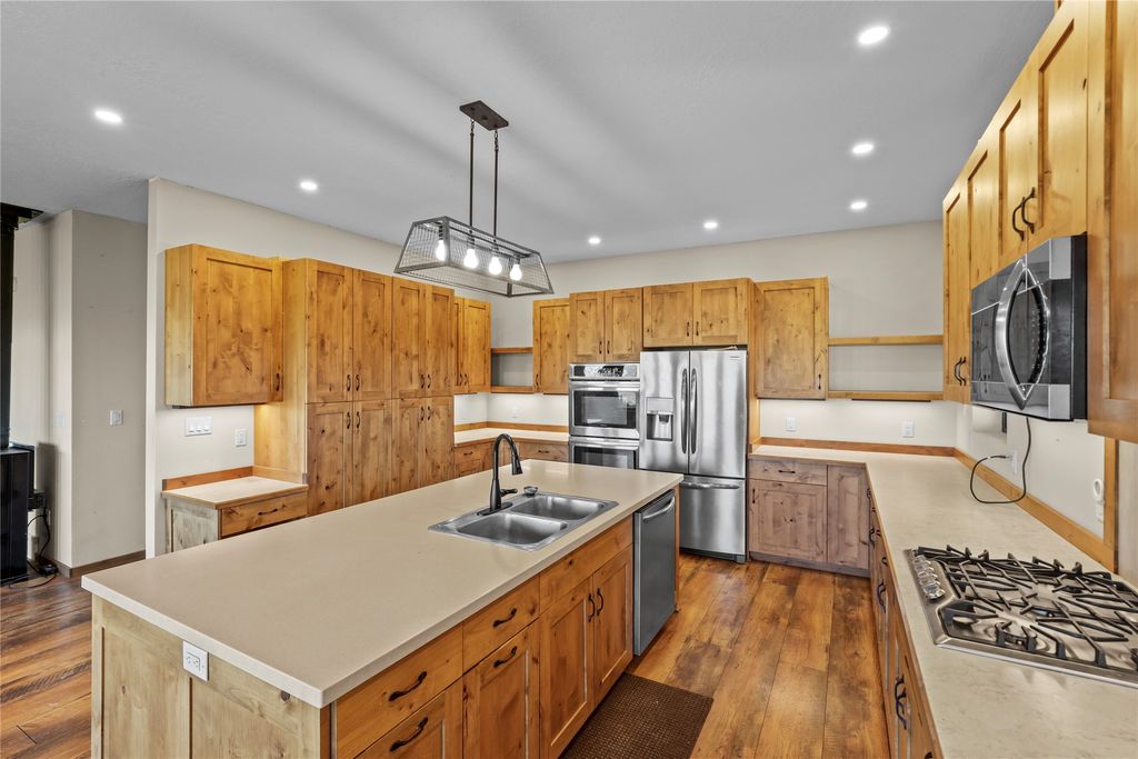 2055 Gilman Road, Augusta, MT 59410 photo 4