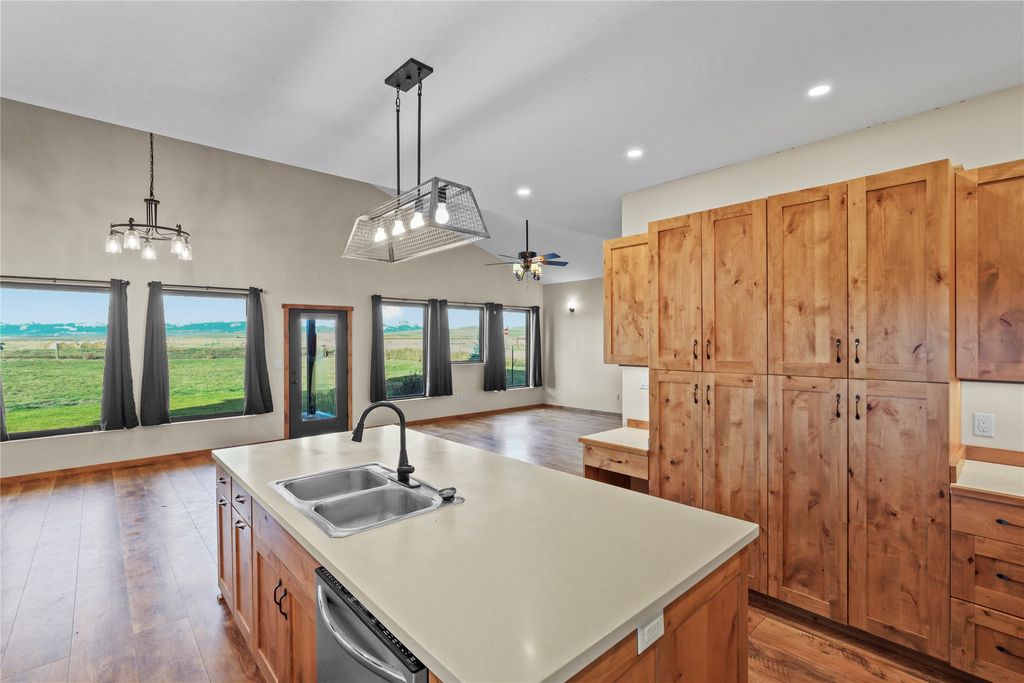 2055 Gilman Road, Augusta, MT 59410 photo 5