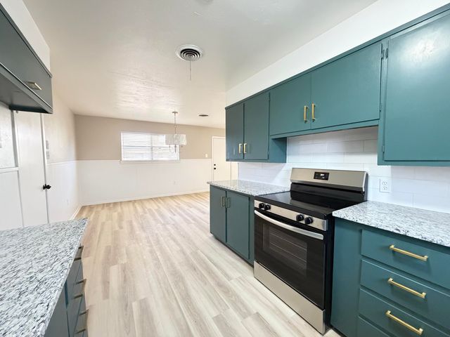 509 N Ballard Street, Brownfield, TX 79316