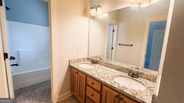 440 Nora Drive, Fayetteville, GA 30214