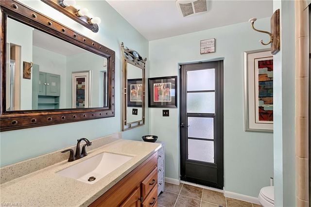 1206 NW 11th TER, Cape Coral, FL 33993