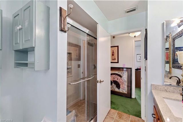 1206 NW 11th TER, Cape Coral, FL 33993