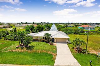 1206 NW 11th TER, Cape Coral, FL 33993