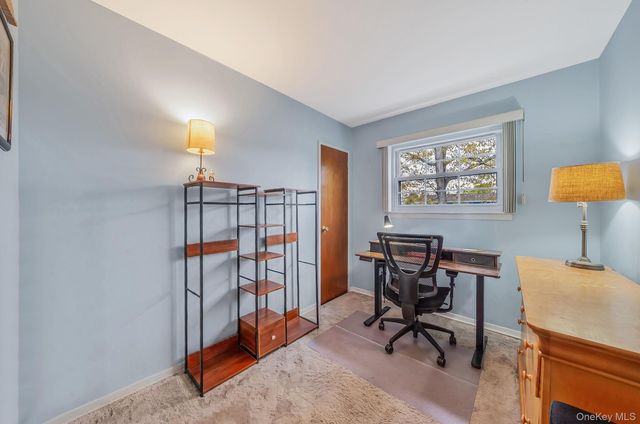 312 W 16th Street, Deer Park, NY 11729