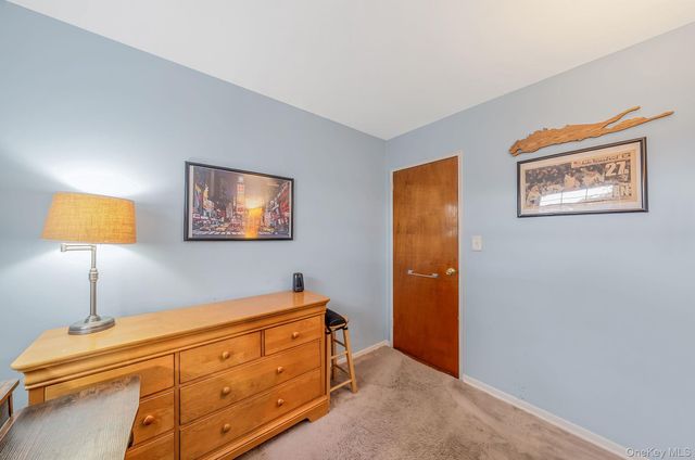 312 W 16th Street, Deer Park, NY 11729