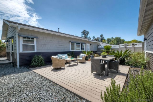 1027-29 Knowles Ave, Carlsbad, CA 92008
