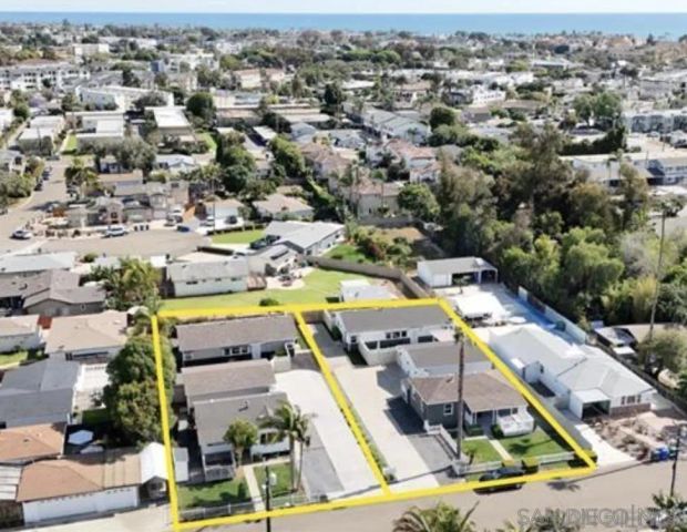 1027-29 Knowles Ave, Carlsbad, CA 92008