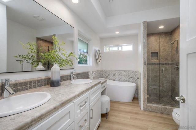 1027-29 Knowles Ave, Carlsbad, CA 92008
