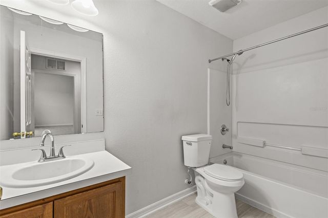 2972 ROYAL TUSCAN LANE, Valrico, FL 33594